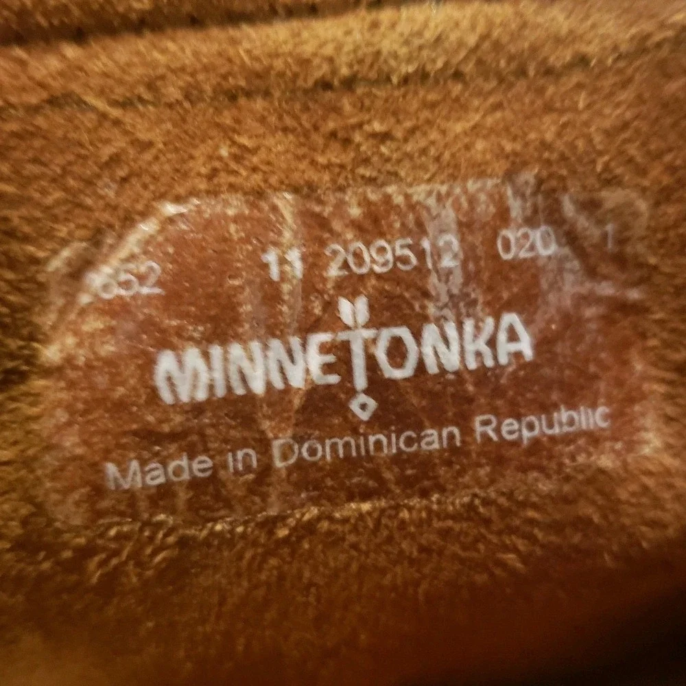 Minnetonka Little Kids Size 11 Boots Tall Brown Suede Fringe Tiered Moccasin